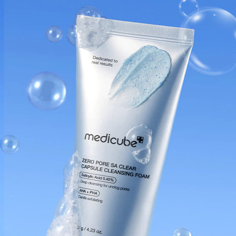 MEDICUBE Zero Pore Clearing Capsule Cleansing Foam 120g