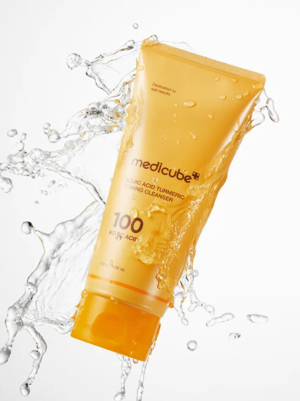 MEDICUBE Kojic Acid Turmeric Toning Cleanser 120g