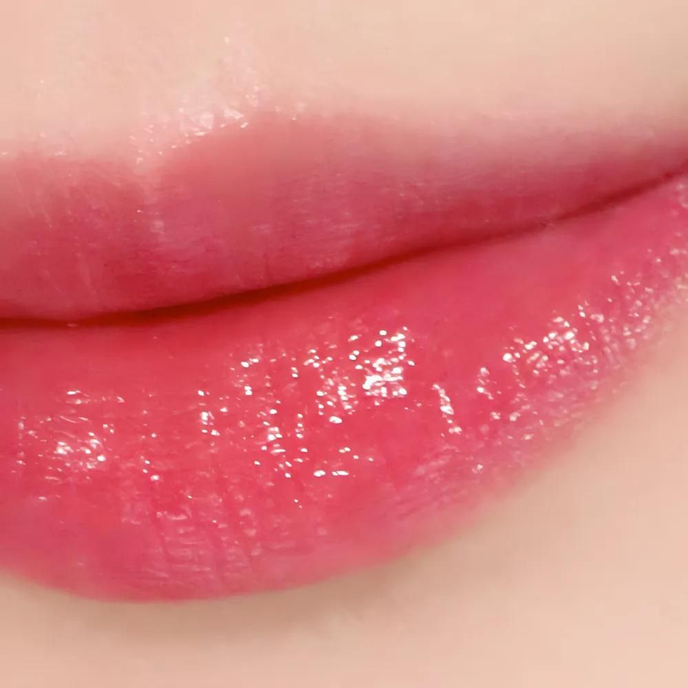 CLIO Essential Lipcheek Tap 4.5g (6 colors to choose) MAKEUP, Lips, Lip Balm