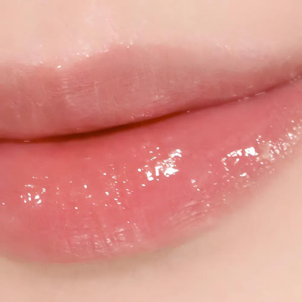 CLIO Essential Lipcheek Tap 4.5g (6 colors to choose) MAKEUP, Lips, Lip Balm