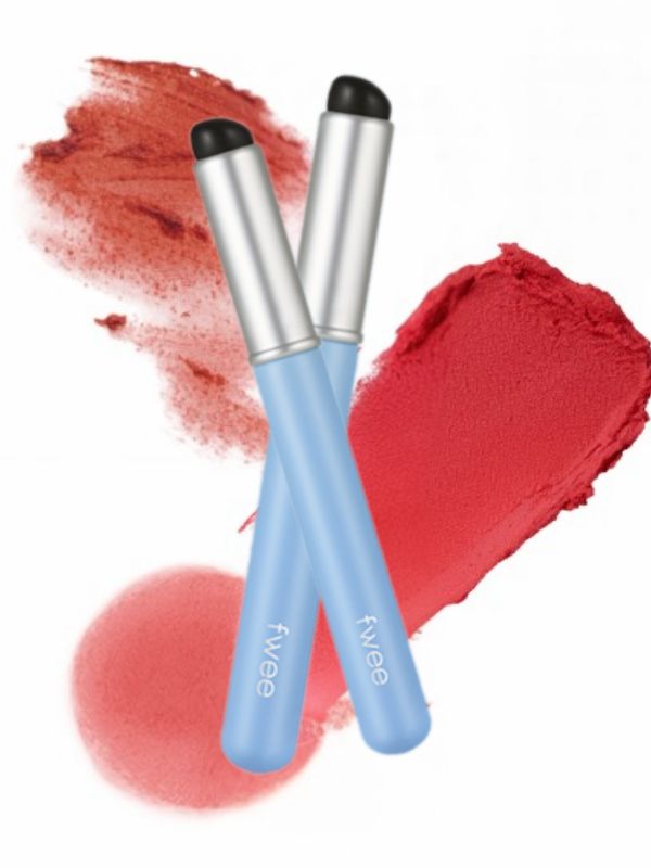 fwee Fingerlike Silicone Lip Brush Applicator Portable Lid