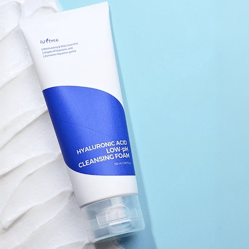 ISNTREE Hyaluronic Acid Low pH Cleansing Foam 150ml Facial Cleanser 1