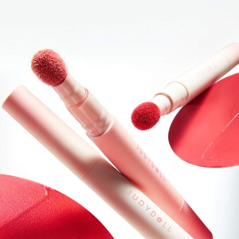 JUDYDOLL Matte Lip Cream Soft Blurring Matte Finish 2.4g