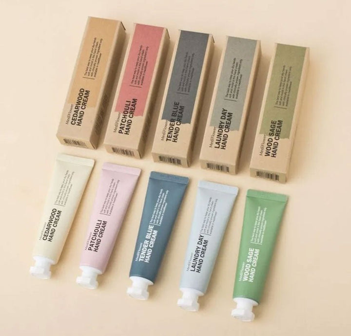 Medi Flower Délicat Hand Cream 5 - Ceramide Complex 30g5 Hand Cream 2