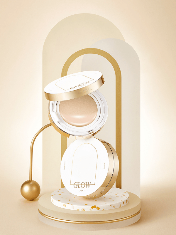MISSHA Glow Cushion Light Lightweight Coverage 13g Base Makeup 1